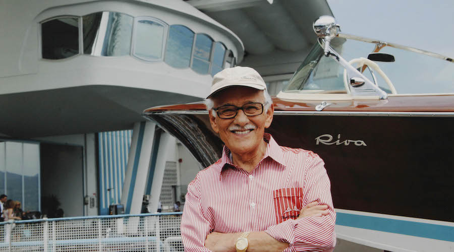 Carlo Riva ed in alto a sinistra, la mitica Plancia