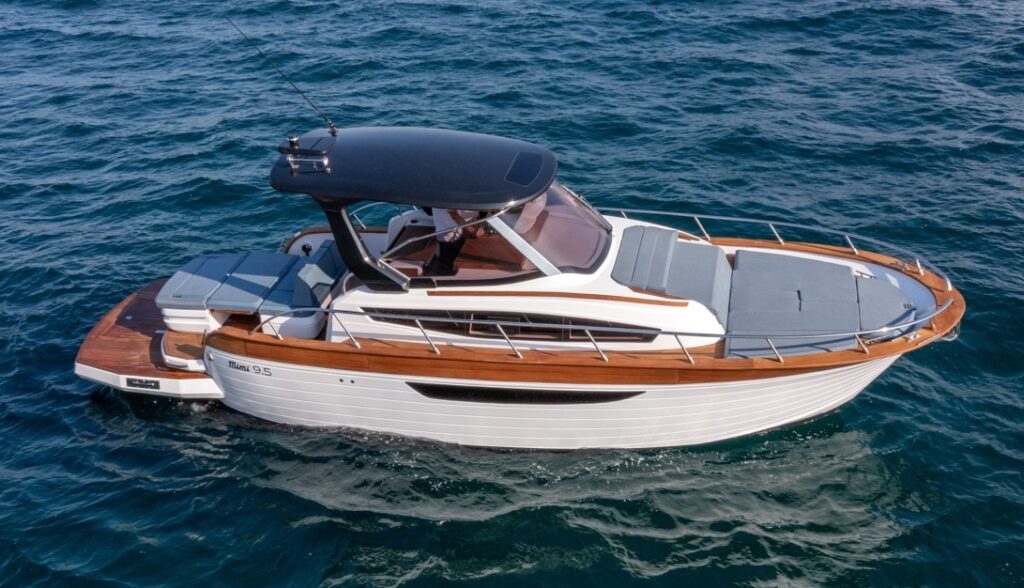 Mimì Libeccio 9.5 Cabin